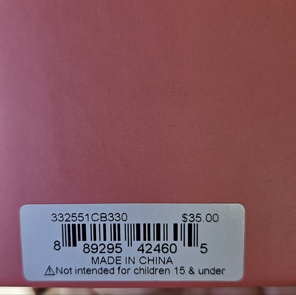 BETSEY JOHNSON New in Box Turtle post Stud Earrings Gold tone - Picture 5 of 8